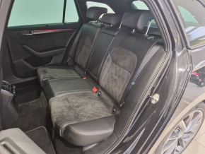 Škoda Superb Combi SportLine TDI 4x4 DSG thumbnail