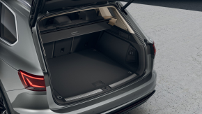 Noul Touareg Elegance V6 TDI thumbnail