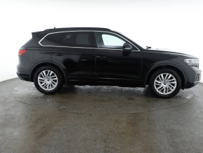 VW Noul Touareg Elegance V6 TDI thumbnail