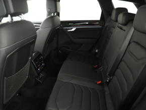 VW Noul Touareg Elegance V6 TDI thumbnail