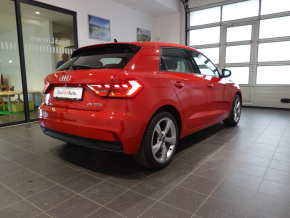 Audi A1 Sportback 25 TFSI thumbnail