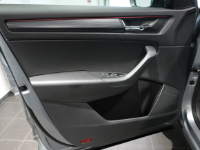 Škoda KODIAQ AMB. 2.0 TDI 4x4 DSG Small Fleet thumbnail