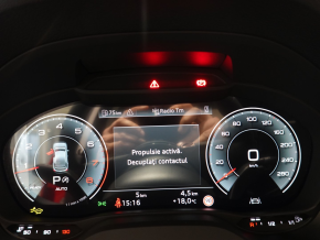 Audi Q2 35 TFSI thumbnail