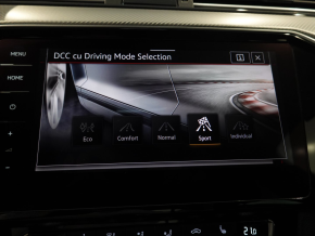 VW Noul Passat Highline 2.0  biTDI 4Mot DSG thumbnail