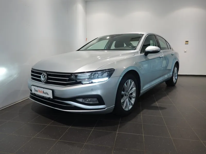 VW Noul Passat Comfortline 2.0 TDI DSG