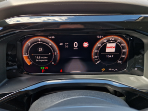 VW Multivan Style L 2.0 TDI 110KW thumbnail