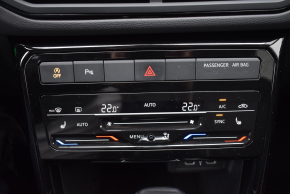 VW Noul T-Cross Life 1.0 TSI DSG thumbnail