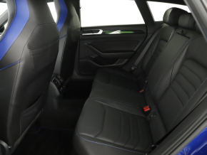 VW Arteon SB R TSI 4MOTION DSG thumbnail