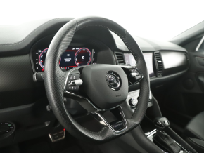Škoda KODIAQ 4x4 SportLine TDI DSG thumbnail