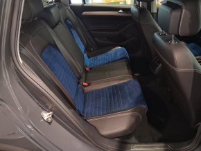 VW Noul PassatVar.High.2.0 TDI SCR DSG 4Mot thumbnail