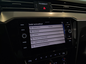VW Noul PassatVar.High.2.0 TDI SCR DSG 4Mot thumbnail