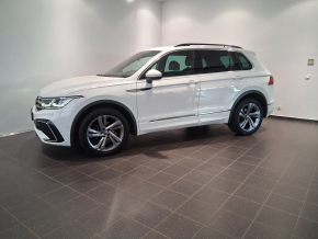 VW Noul Tiguan R-Line 2,0 TDI SCR DSG 4Mot thumbnail