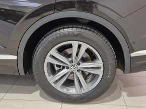 VW Touareg Atmosphere TDI 4MOTION thumbnail