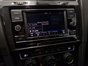 VW Golf Trendline 1.6 TDI thumbnail