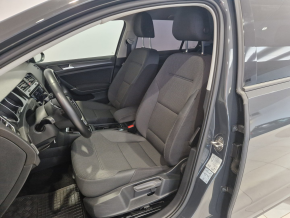 VW Golf Comfortline 1.6 TDI thumbnail
