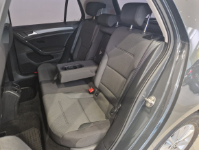 VW Golf Comfortline 1.6 TDI thumbnail