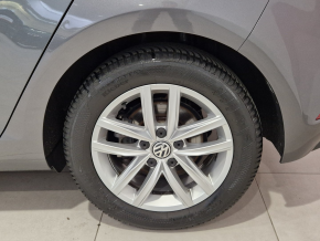 VW Golf Comfortline 1.5 TSI thumbnail