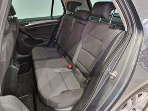 VW Golf Comfortline 1.5 TSI thumbnail