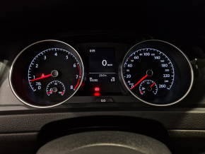 VW Golf Comfortline 1.5 TSI thumbnail