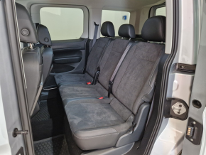 VW Caddy Style 2.0 TDI 90 kW DSG thumbnail