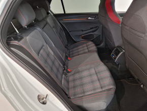 VW Golf GTI DSG thumbnail