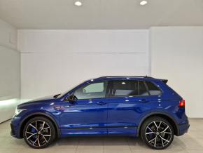 VW Tiguan R TSI 4MOTION DSG thumbnail