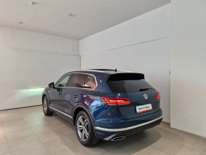 VW Noul Touareg V6 TDI thumbnail
