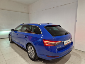 Škoda SUPERB Combi iV Style DSG thumbnail