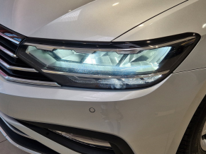 VW Noul Passat Highline 2.0 TDI DSG thumbnail