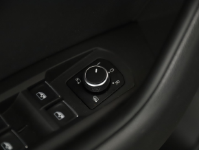 VW Touareg Elegance TDI 4MOTION thumbnail