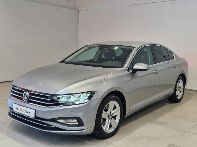 VW Noul Passat Comfortline 2.0 TDI DSG