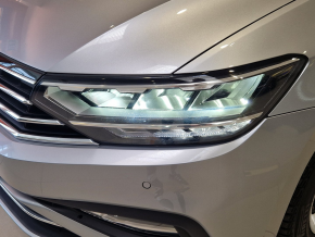 VW Noul Passat Comfortline 2.0 TDI DSG thumbnail