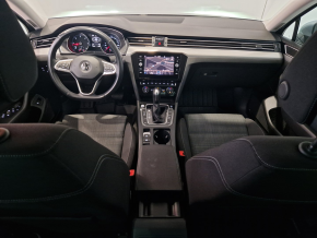 VW Noul Passat Comfortline 2.0 TDI DSG thumbnail