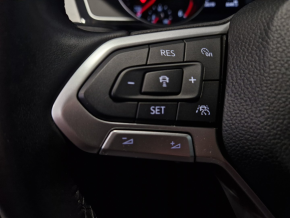 VW Noul Passat Comfortline 2.0 TDI DSG thumbnail