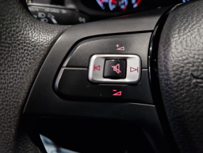 VW Polo Comfortline TSI thumbnail