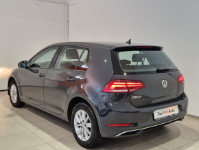 VW Golf Comfortline 1.6 TDI thumbnail