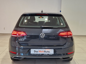 VW Golf Comfortline 1.6 TDI thumbnail