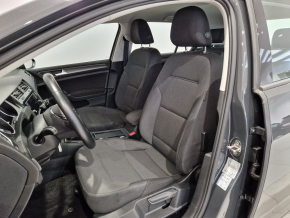 VW Golf Comfortline 1.6 TDI thumbnail