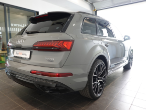 Audi Q7 S line 50 TDI quattro thumbnail