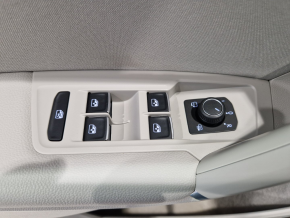 VW Tiguan Allspace CL TDI 4MOTION DSG thumbnail