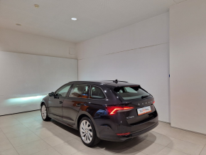 Škoda OCTAVIA COMBI STYLE 2.0 TDI DSG thumbnail