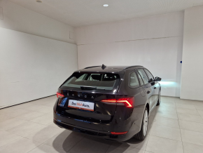 Škoda OCTAVIA COMBI STYLE 2.0 TDI DSG thumbnail