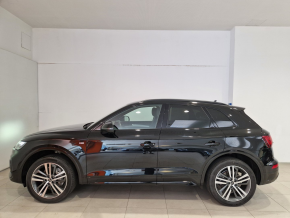 Audi Q5 40 TDI quattro S line thumbnail