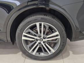 Audi Q5 40 TDI quattro S line thumbnail