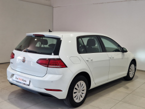 VW Golf Trendline 1.6 TDI thumbnail