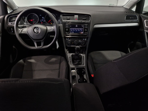 VW Golf Trendline 1.6 TDI thumbnail