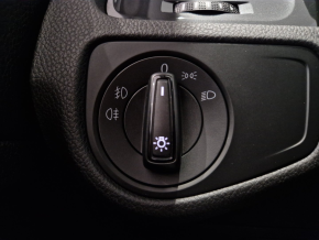 VW Golf Trendline 1.6 TDI thumbnail
