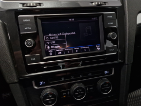 VW Golf Trendline 1.6 TDI thumbnail