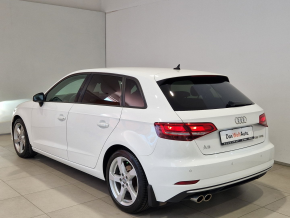 Audi A3 Sportback Sport 35 TFSI thumbnail