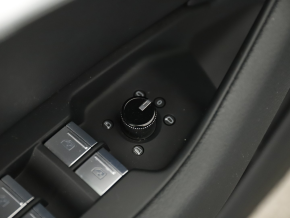 Audi A6 45 TFSI quattro Design thumbnail